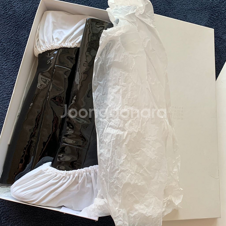 [상태최상,풀박스] 마르지엘라 페이턴트 롱부츠 39--1