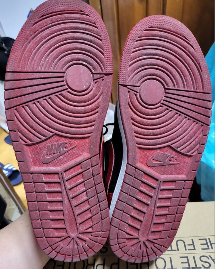 강백호 조던1 정품 285 이미지