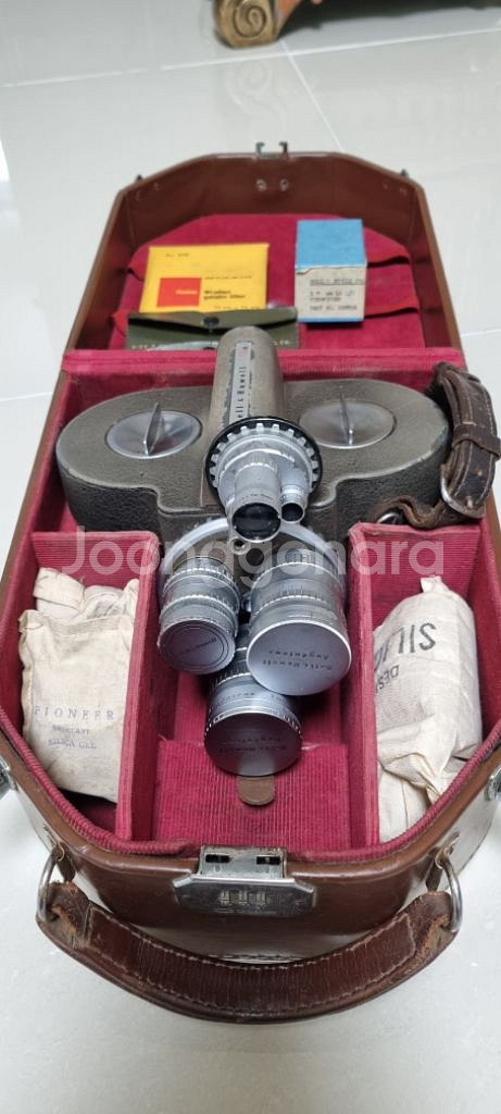 bell & howell70-DR 골동품 무비 카메라--1