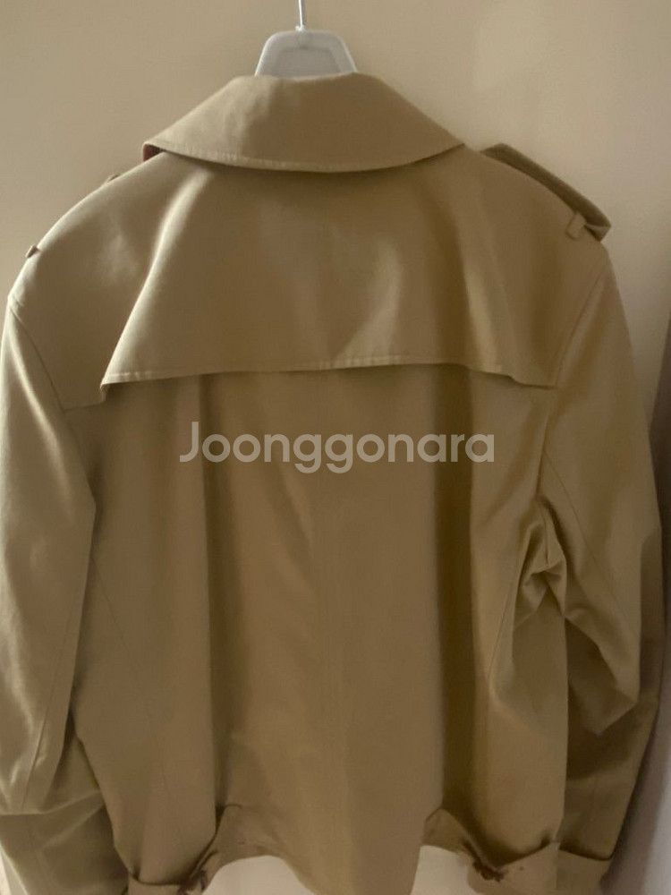 남성 버버리 숏 트렌치 코트--1