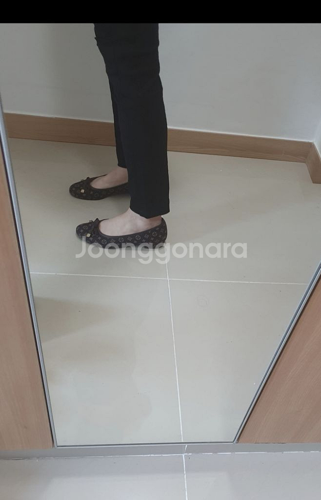 진주장식 밴딩스판바지 택달린새옷--6