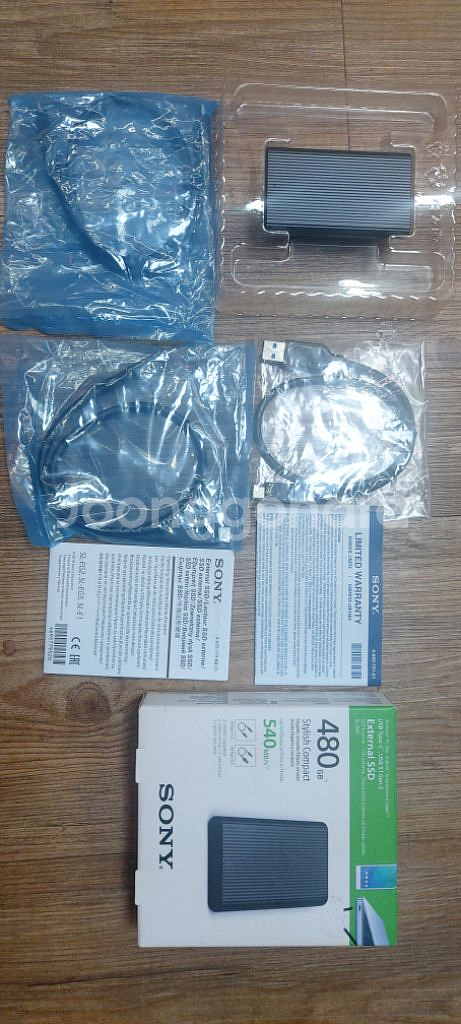 소니 SSD 외장하드 480GB SL-EG5 미사용--2