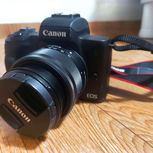 Canon EOS M50 Mark2 + 여분 배터리