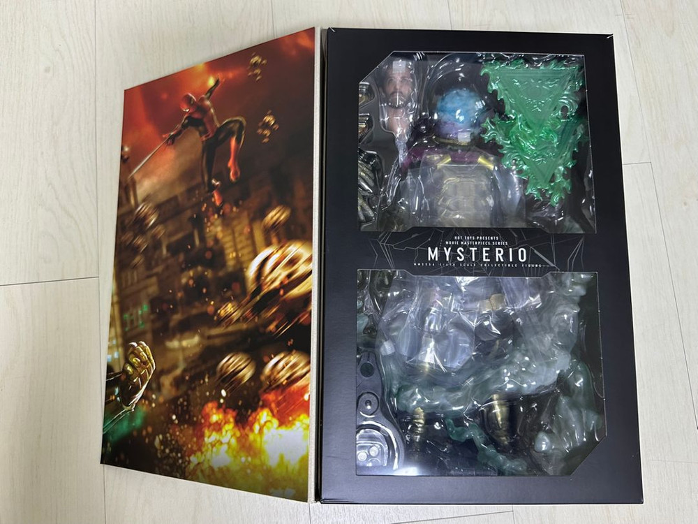 MMS556 핫토이 미스테리오 개봉양품 판매합니다--1