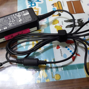 어댑터 충전기 19V 2.1A 5.5x2.5mm 1.5