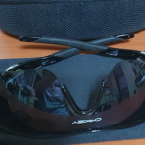 오클리Oakley 선그라스 내놓습니다