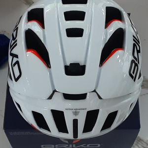 브리코 헬멧 개당 80,000 새상품 자전거용품