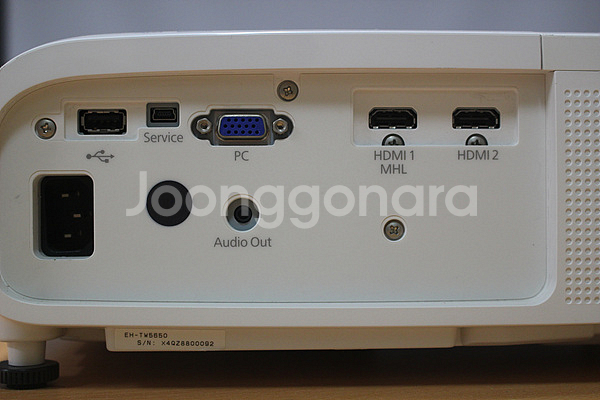 엡손 EH-TW5650 풀HD A급 빔프로젝터--3