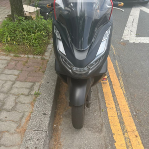 혼다 2021 pcx abs 21년식 판매합니다