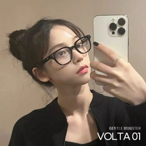 젠틀몬스터 볼타 01 (카리나, 손흥민) 안경