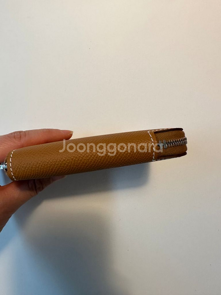 에르메스 실크인 컴팩트 지퍼 반지갑 골드(새상품)--2