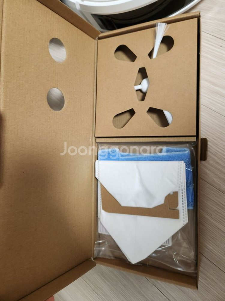 택포 니봇 Q11 로봇청소기 판매--3