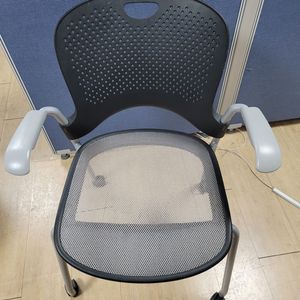 허먼밀러 케이퍼체어(Herman Miller Caper