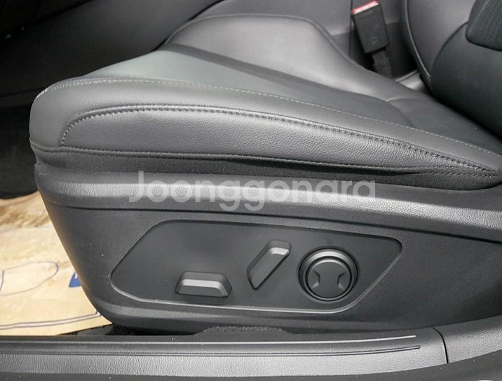중고차 고민한다면? 그랜저 GN7 중고차매매--9