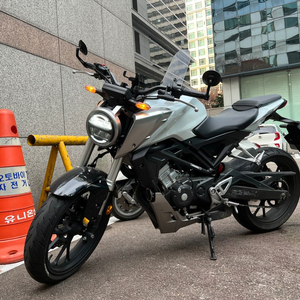 가격내림혼다 CB125R / 18년식 / 12@@@km