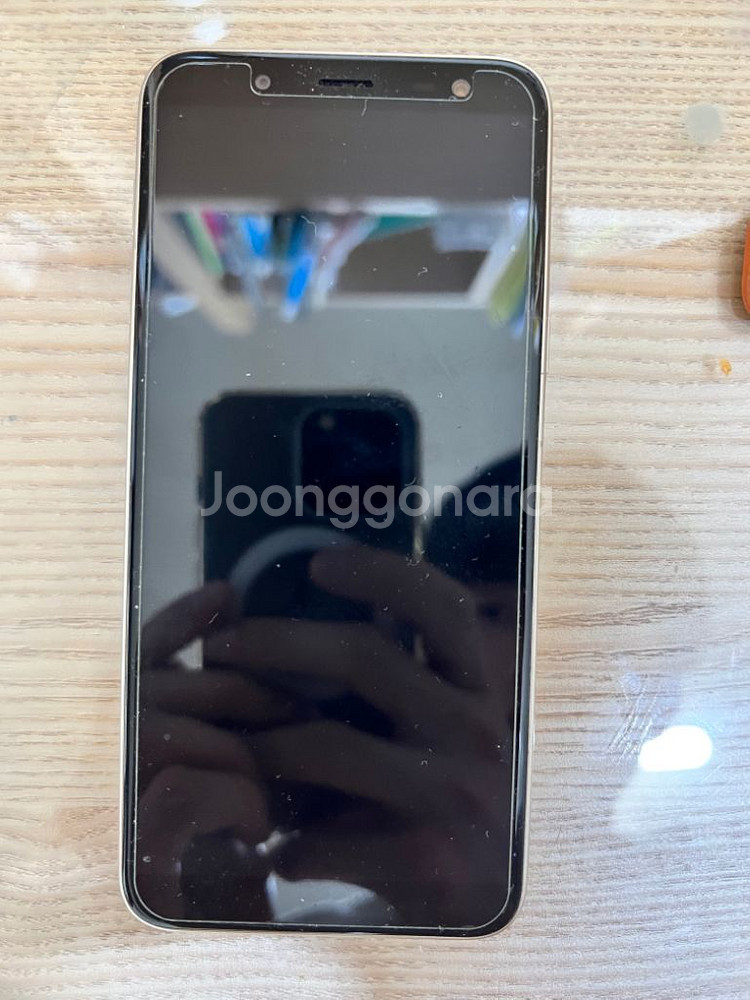갤럭시 J6--1