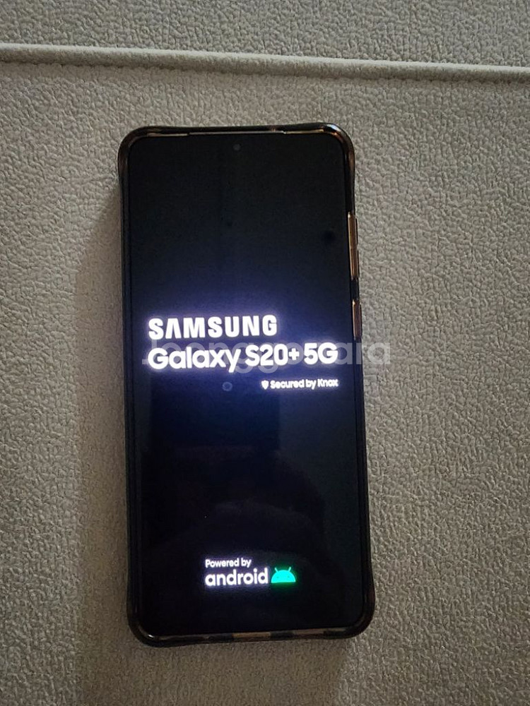 갤럭시 s20플러스 BTS 퍼플(최상)--4