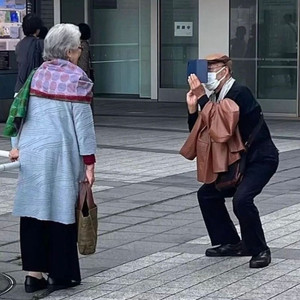 폴로 니트
