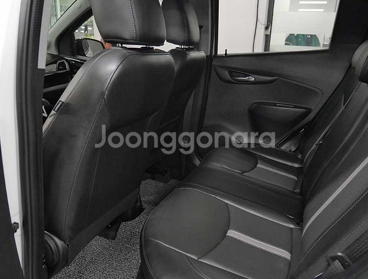 출퇴근용으로 좋은 경차 지금 중고차고민한다면 더뉴스파크--6