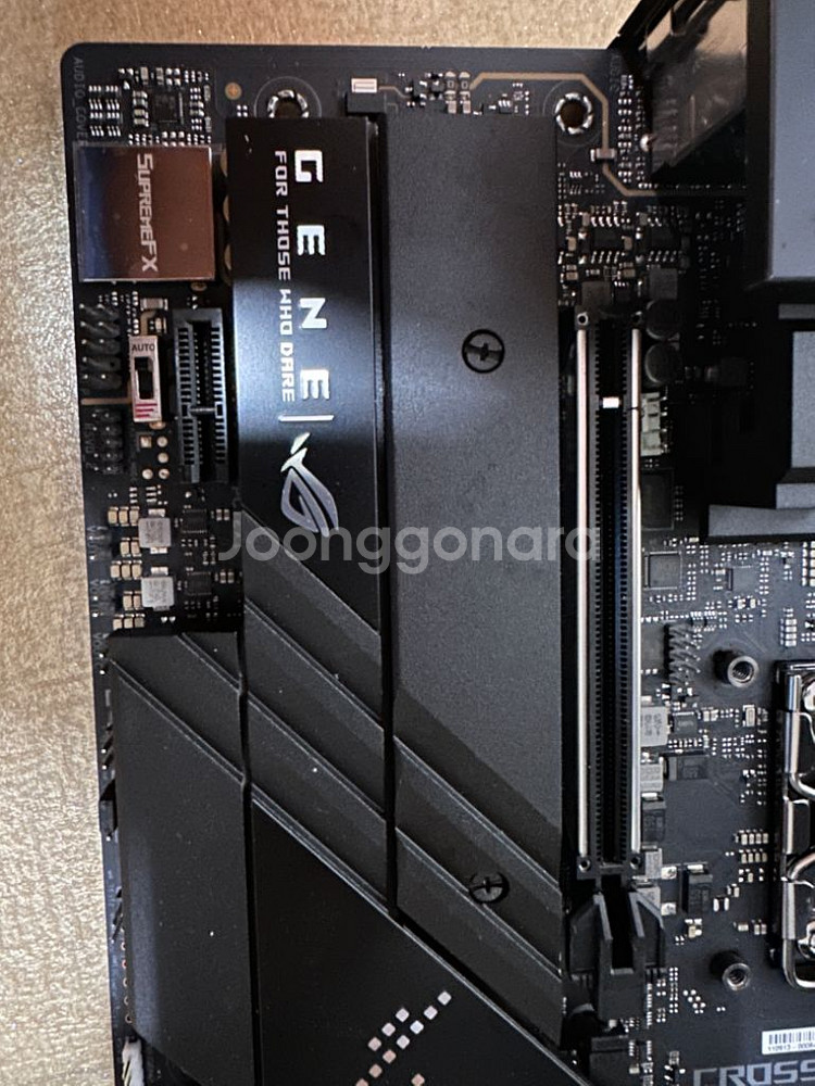 asus x670e crosshair gene판매합니다--1
