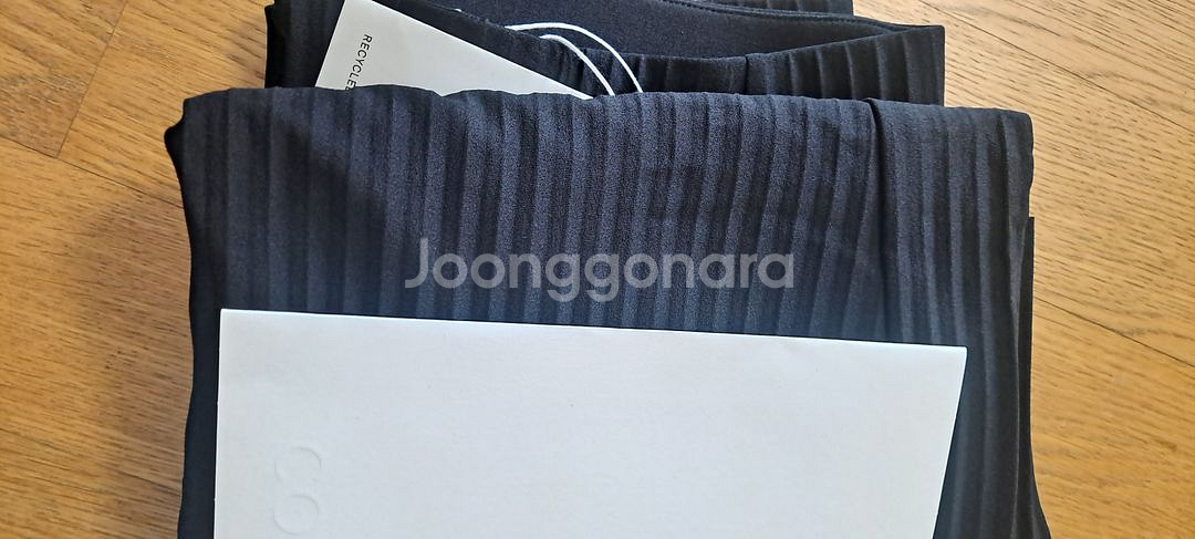 (새제품) 코스 플리티드 팬츠--2