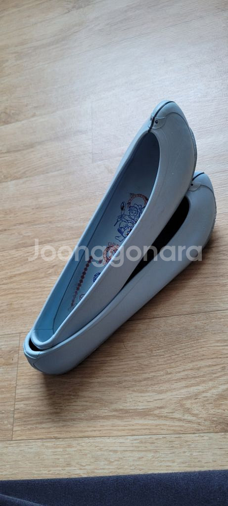 흰 고무신 235--3