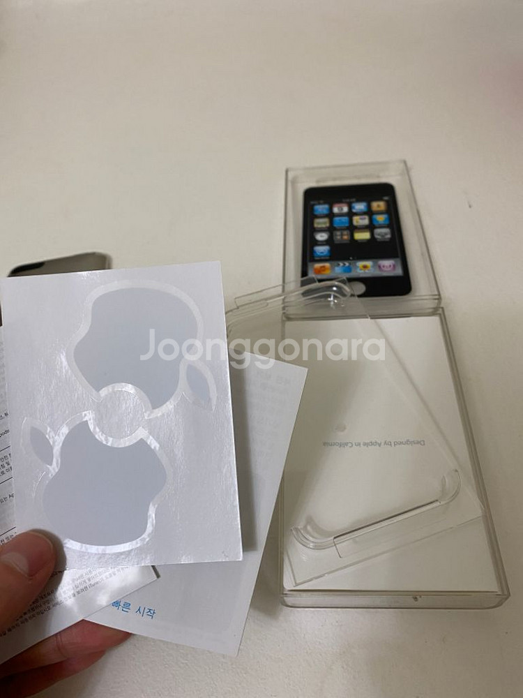 아이팟 터치 2세대 8GB A1288--3
