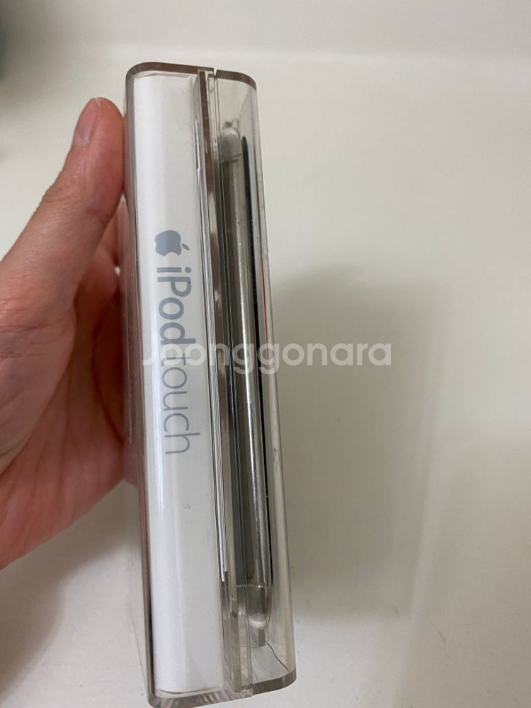 아이팟 터치 2세대 8GB A1288--5