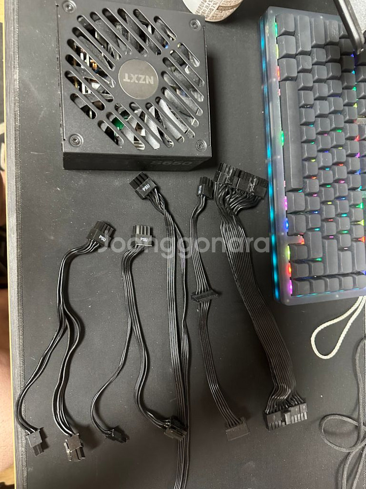 NZXT H1V1 적출파워 s650 팝니다--0