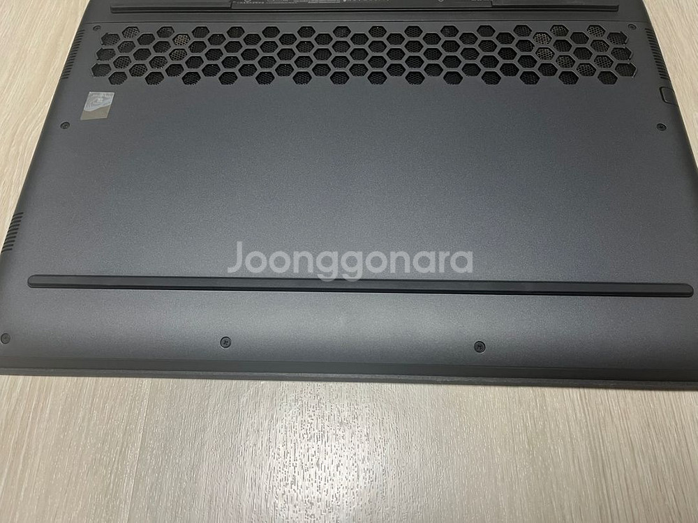 DELL 에일리언웨어 M17r5 게이밍노트북--8