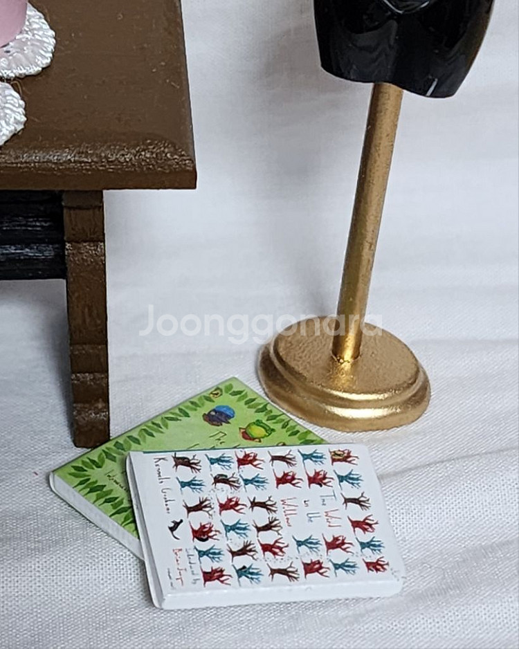 미니어처 테이블/재봉틀/소품--3