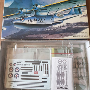 아카데미 PBY 카탈리나 비행정 비행기 프라모델