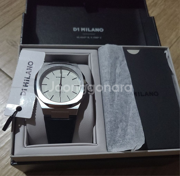 D1밀라노 울트라씬 가죽시계 새상품--0