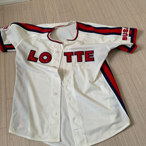 롯데 자이언츠 유니폼 박세웅 100사이즈 판매해요