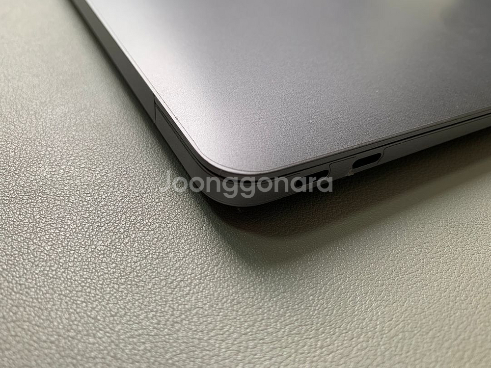 맥북 에어 m1 스페이스 그레이 판매 합니다--5