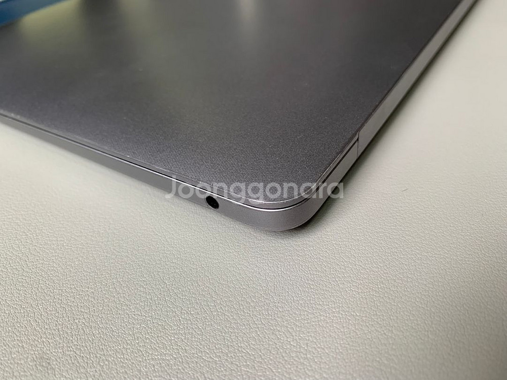 맥북 에어 m1 스페이스 그레이 판매 합니다--4