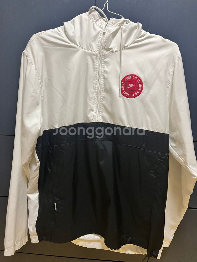 나이키 바람막이--0