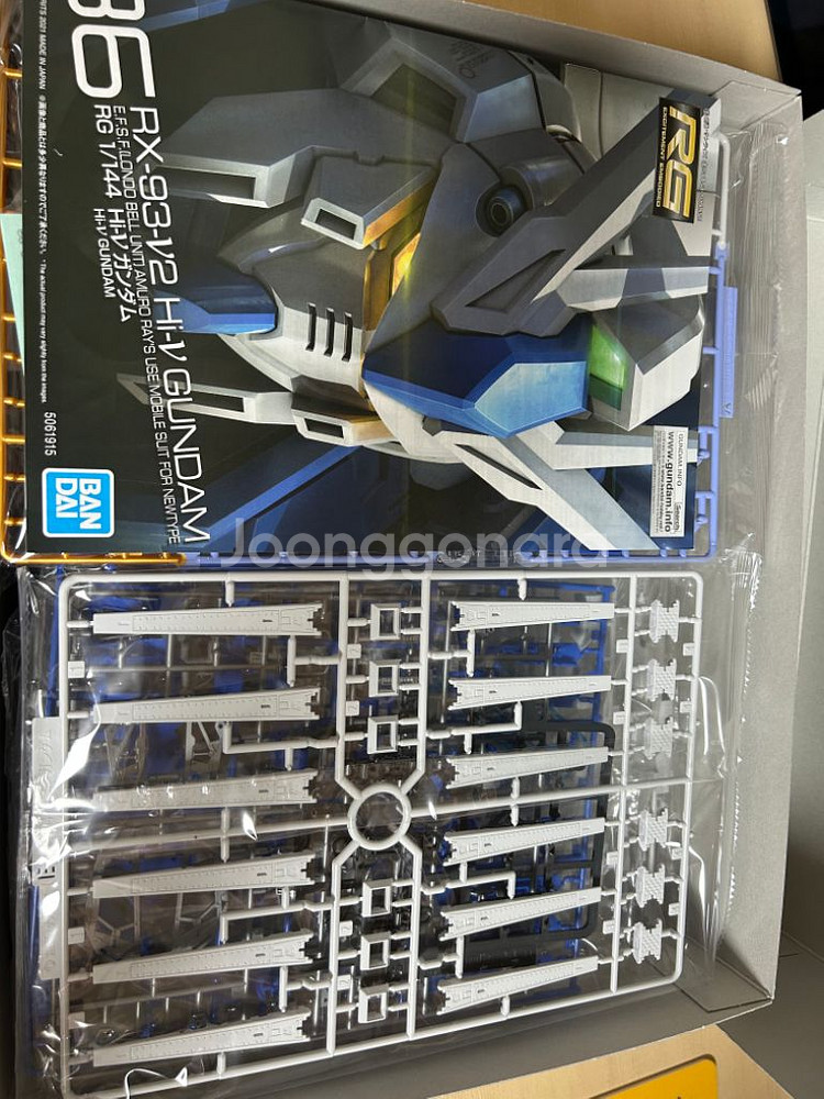 RG 하이뉴 건담 + 액션베이스5 + 삼봉니퍼 급처--1