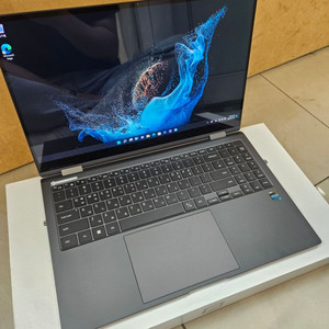 갤럭시북2프로360 NT950QED-K71AR 팝니다