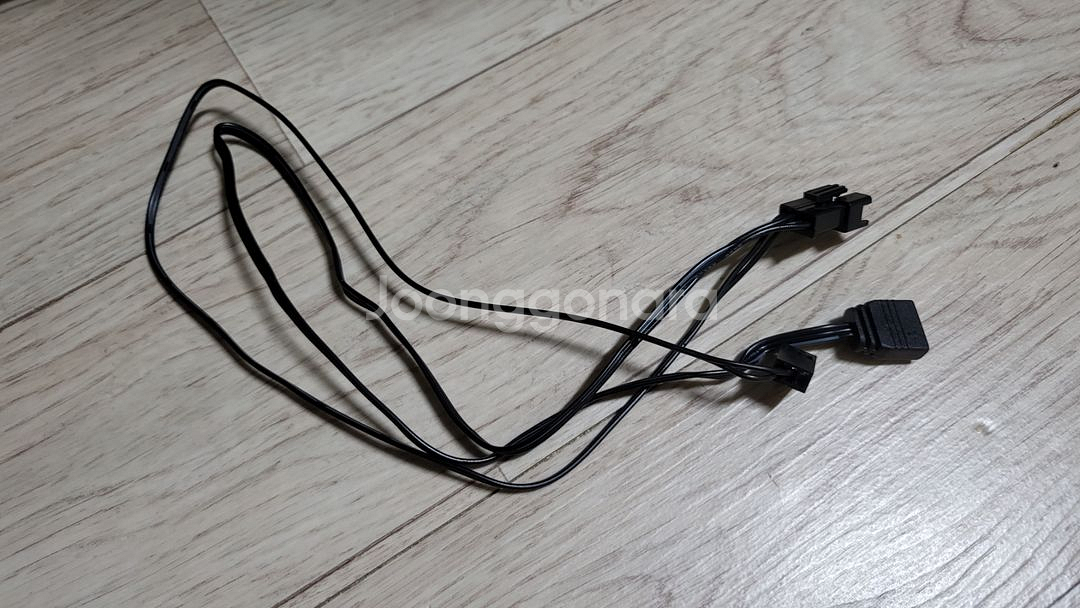 다크플래쉬 c6s, c6ms 시스템 쿨링 팬 판매합니다--1