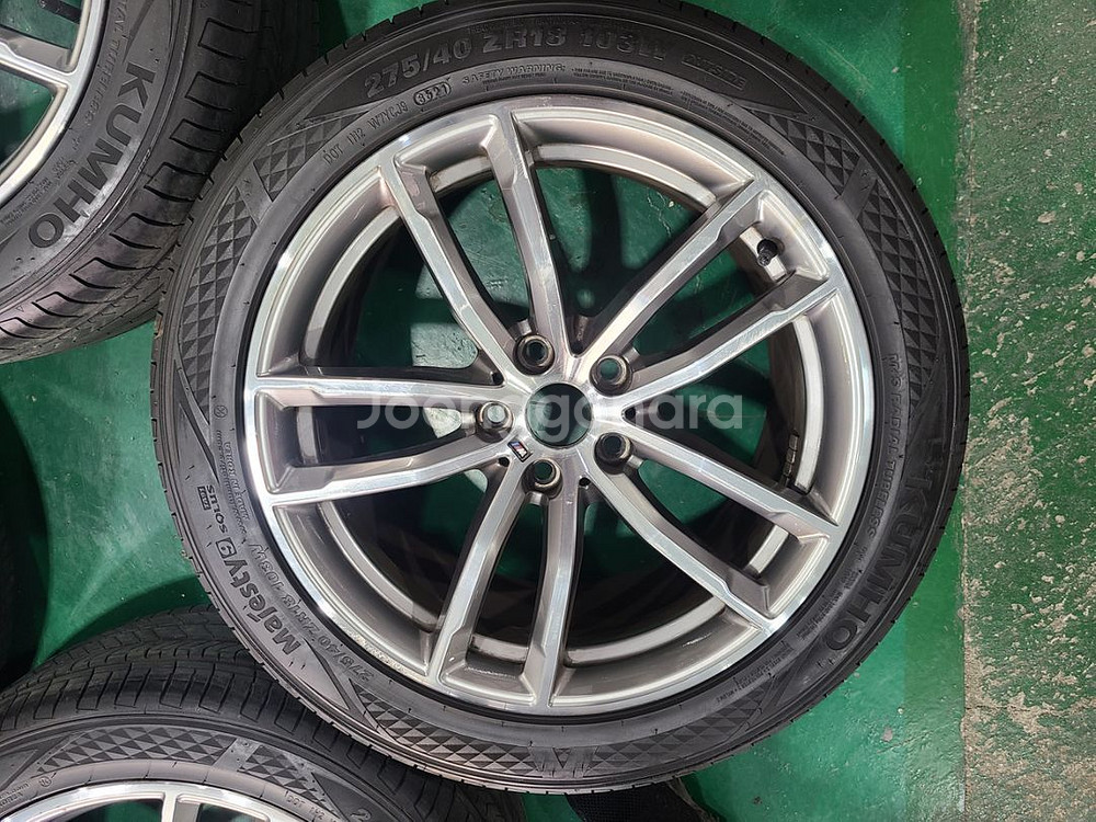 BMW520D(G30)662M 순정 18인치휠타이어세트--4