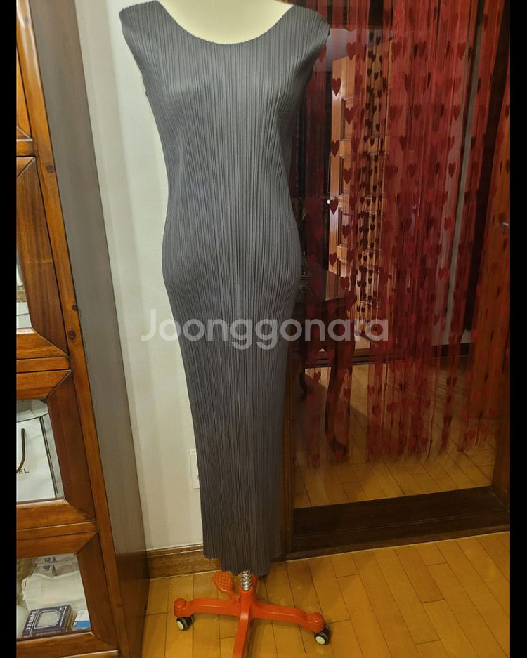 플리츠플리즈 롱원피스--4