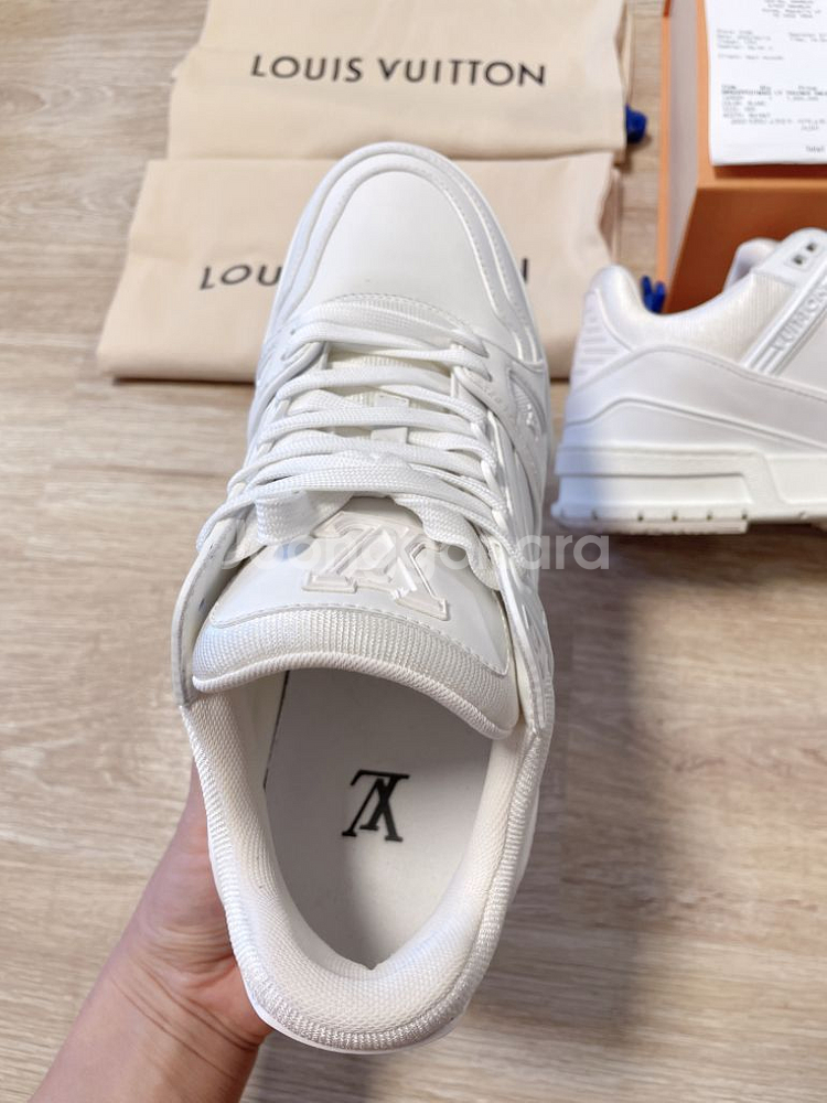 Louis Vuitton Trainer Sneaker - White 1A9G4Y