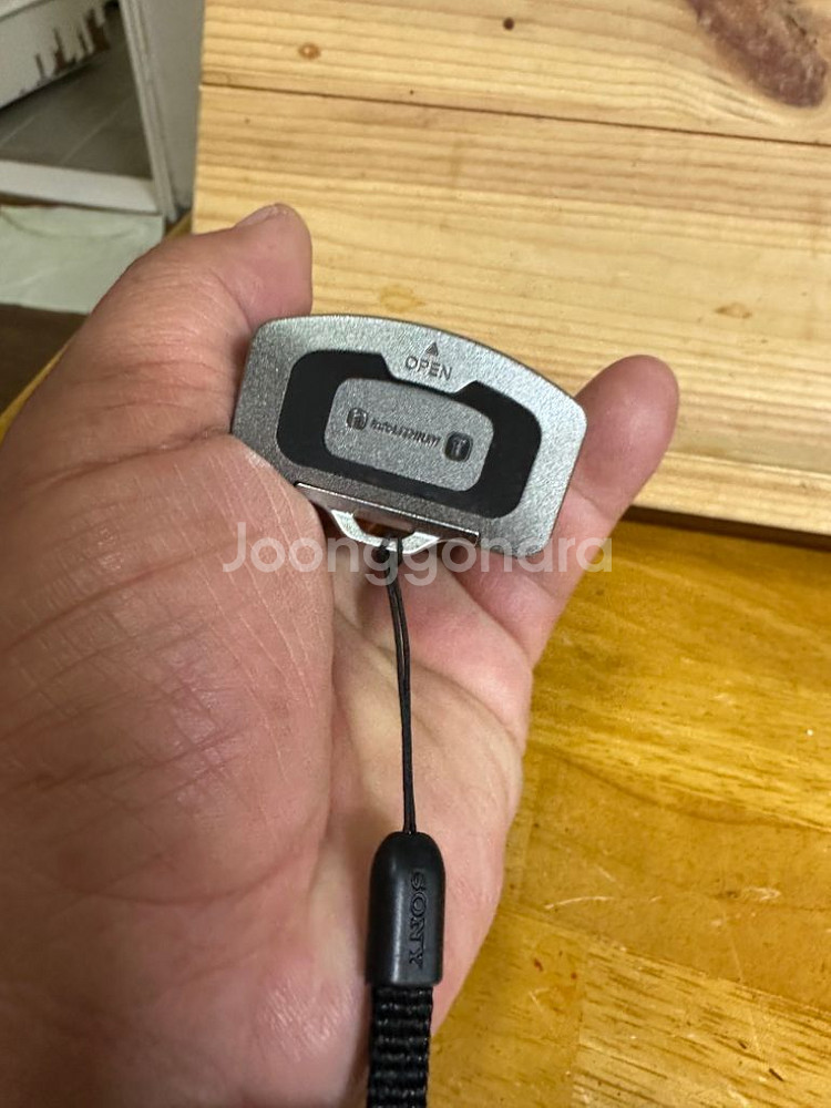 소니 사이버샷 DSC-L1, 칼자이스렌즈4.1MP--3