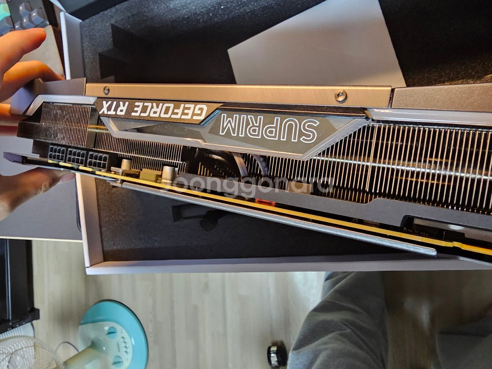 msi 3090 슈프림 판매합니다.--7