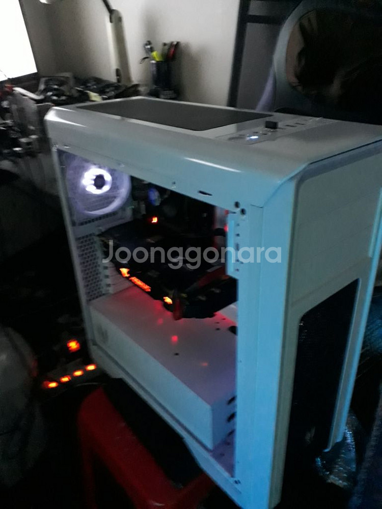 i7-8700 GTX1070 게이밍 PC--1