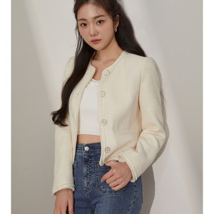 로엠 자켓 (rmjkd23r99) m사이즈 택만 뗀거