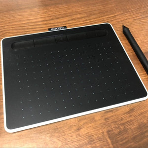 와콤 인튜어스 ctl 4100wl 팝니다