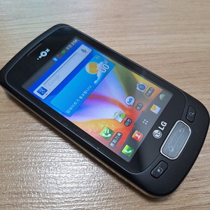 올드폰 구형폰 옛날폰 피쳐폰 LG-LU3700