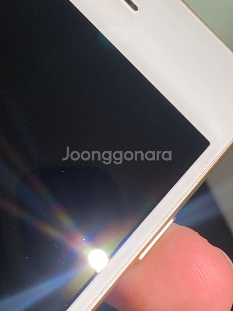 아이폰 7 128기가 골드 팝니다--5